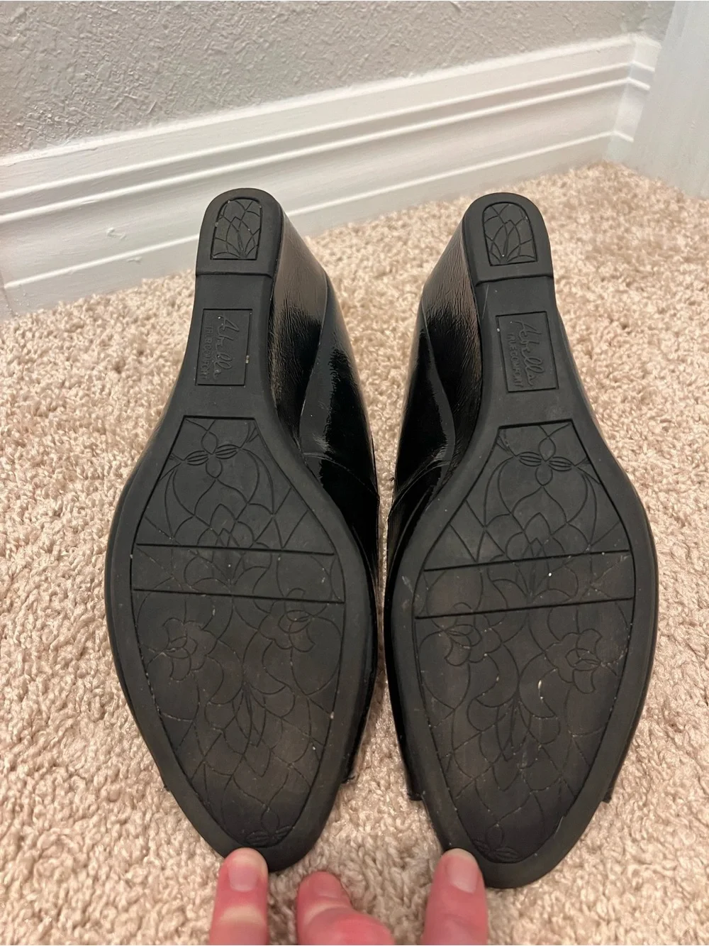 Abella True Comfort Black Peep Toe Wedge Pumps Career Shoes - Size 8